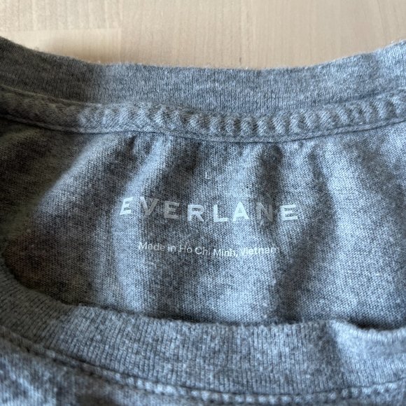 Grey Everlane Mens Pocket Tee - Picture 3 of 3
